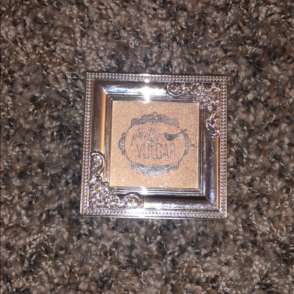 Pretty vulgar  HIGHLIGHT/ILLUMINATOR